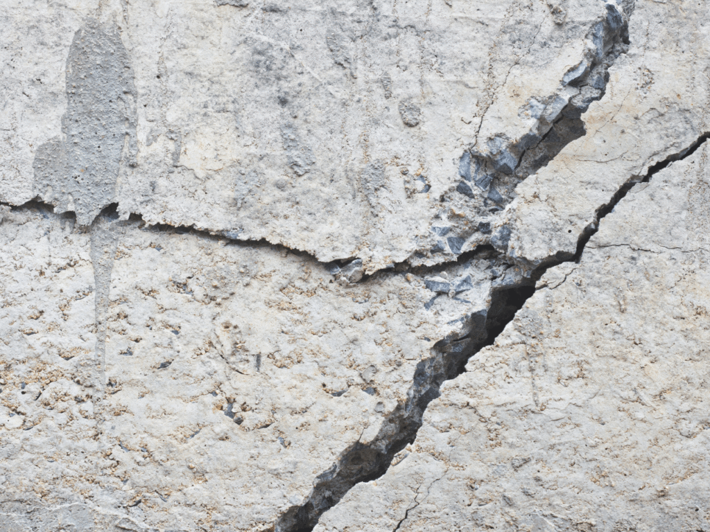 Como Evitar Fissuras no Betão betonfort angola